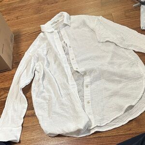 Abercrombie and Fitch White Textured Beach Coverup